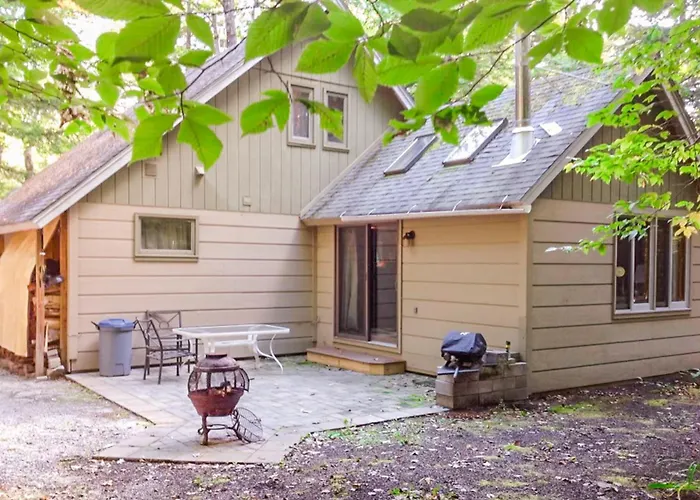Moose Pond Retreat