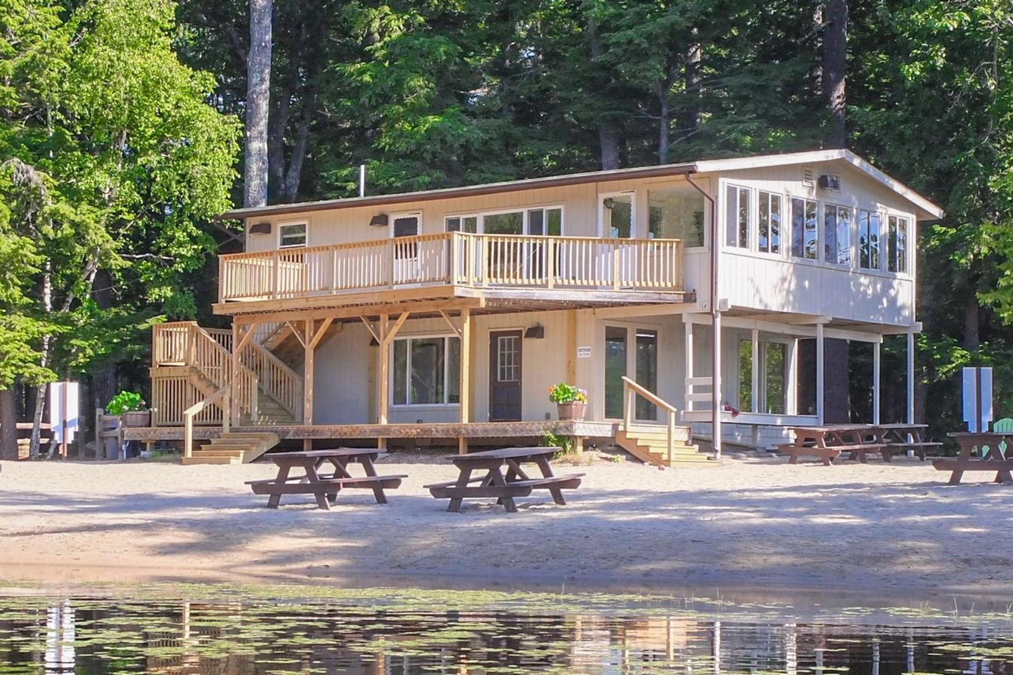 Moose Pond Retreat *